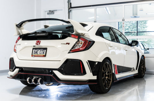 Escape AWE Tuning para Honda Civic Type R Touring Edition 2017+ con tubo delantero y triples puntas cromadas plateadas