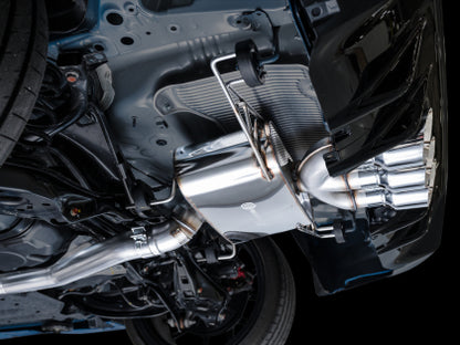 Escape AWE Tuning para Honda Civic Type R FL5 Touring Edition 2023 con triple punta plateada cromada