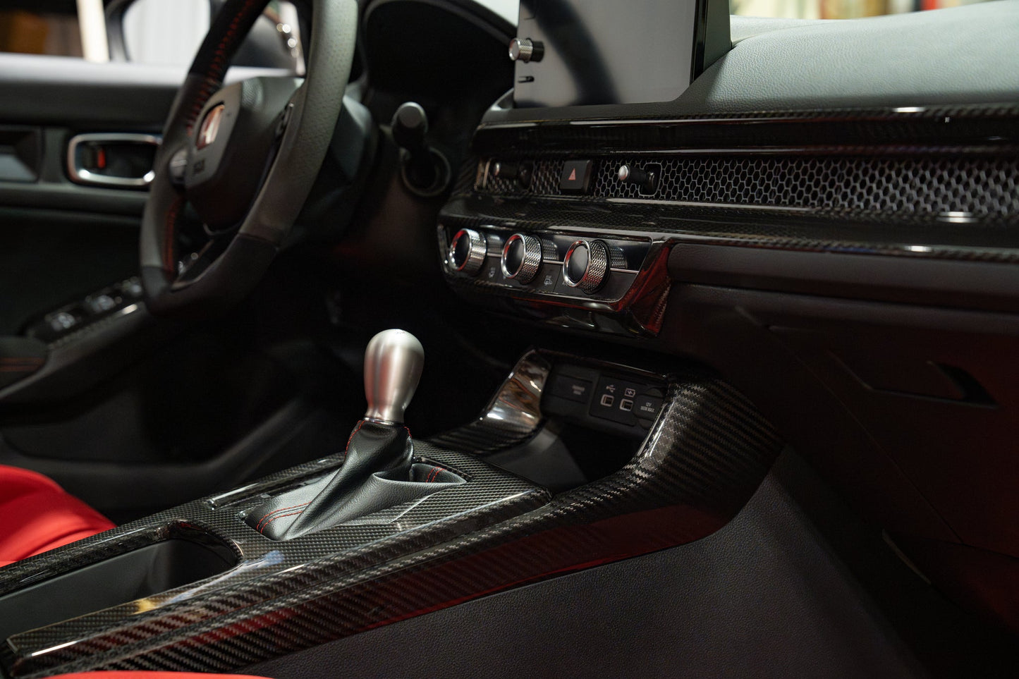 OLM LE Carbon Fiber Shift Panel Side Covers (3pc) - 2023+ Honda Civic FL5 Type R - VTEC SLAYER